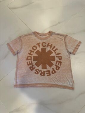 Red Hot Chili Peppers T
